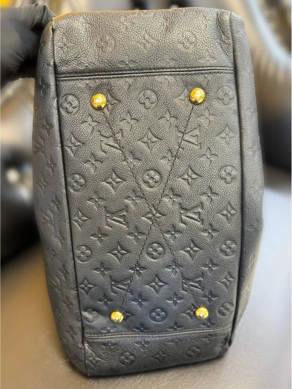 Louis Vuitton bag very